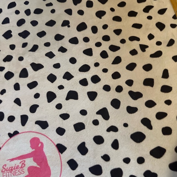 Suzie b fitness gym mat - Picture 3 of 4